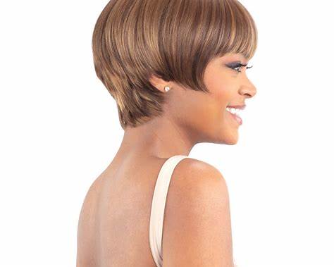 MODEL MODEL BESTIE TISHA WIG