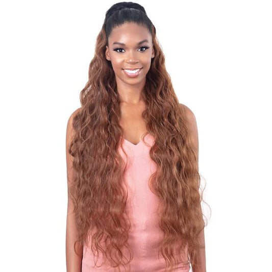 MODEL MODEL GARDENIA BEACHY WAVE PONYTAIL 36''
