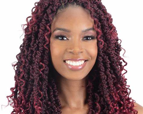 MODEL MODEL 3X GLANCE BRAID AFRO WATER PASSION TWIST 14''